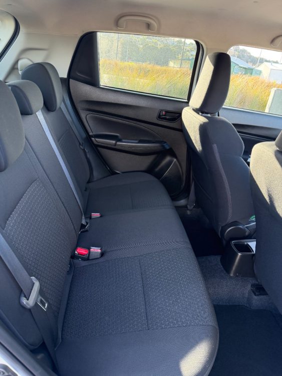 2022 Suzuki Swift GL 1.2P/CVT – photo 6