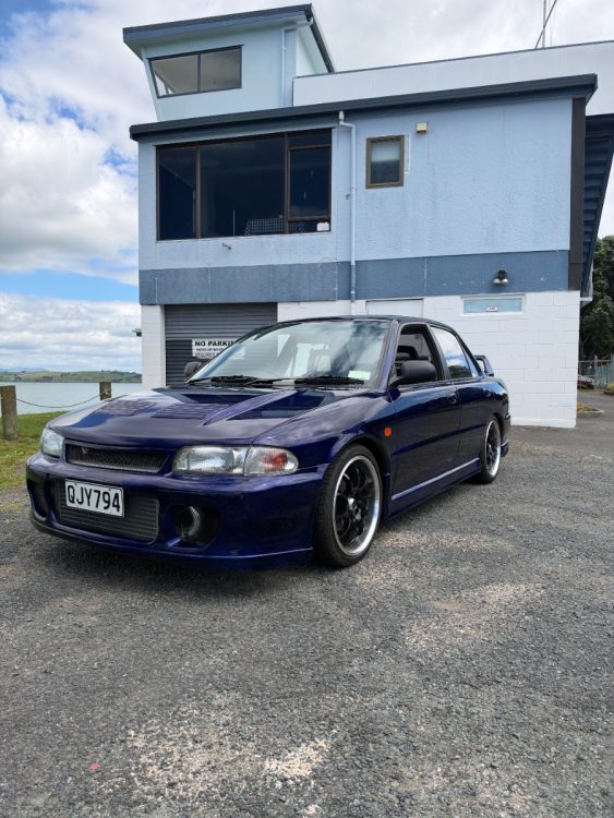 1992 Mitsubishi Lancer GSR – photo 2
