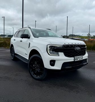 2023 Ford Everest SPORT 2.0D/4WD/10AT